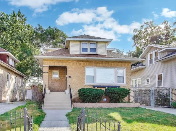 2007 S 9th Ave, Maywood, IL 60153