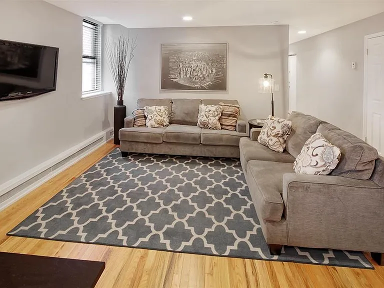 132 Adams St #1 — Photo 5