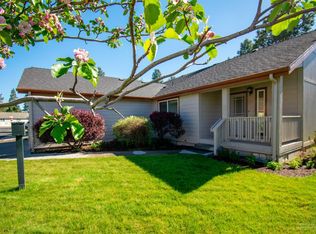 458 N Wheeler Loop, Sisters, OR 97759