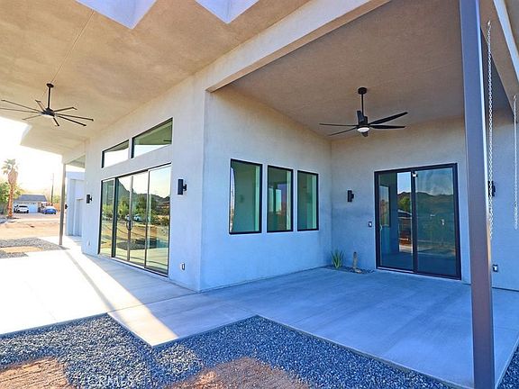 5th image of 4853 Avenida Del Sol
