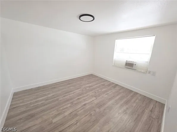 420 Fairfax Dr Unit 1, Fort Myers, FL 33905