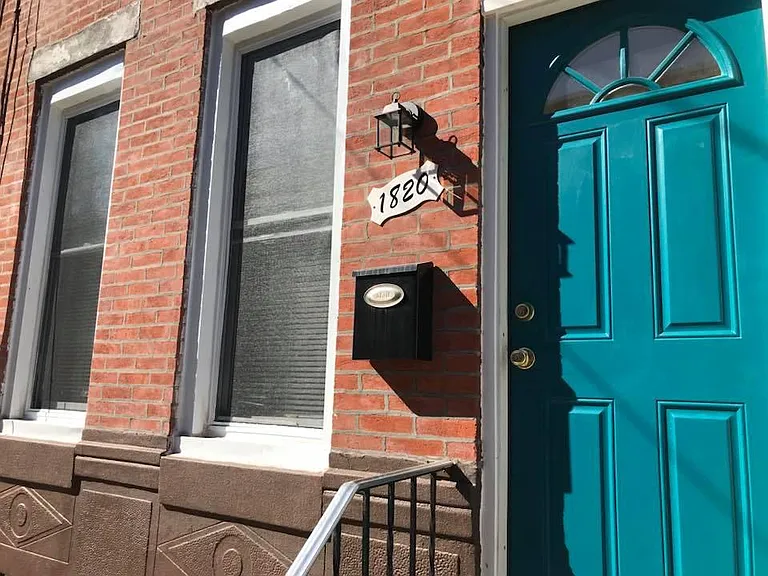 1820 S Chadwick St — Photo 24