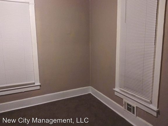 4th image of 8034 Euclid Ave