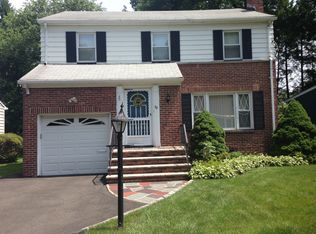 28 Kew Dr, Springfield, NJ 07081