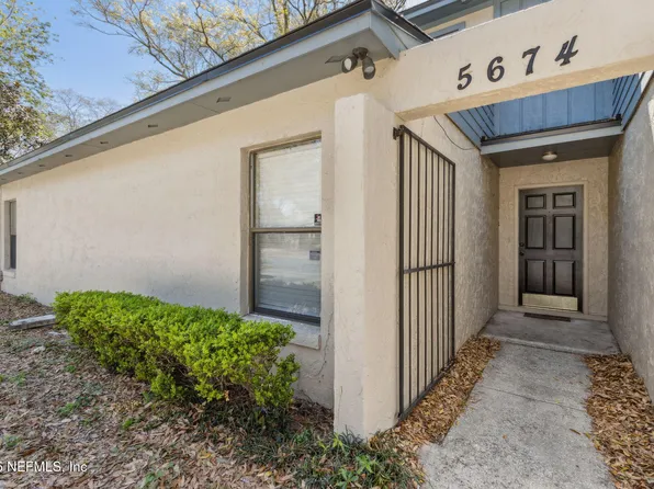 5674 PINEHILL Lane, Jacksonville, FL 32244