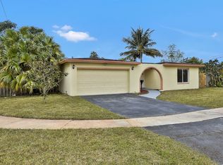 2301 NW 84th Way, Sunrise, FL 33322