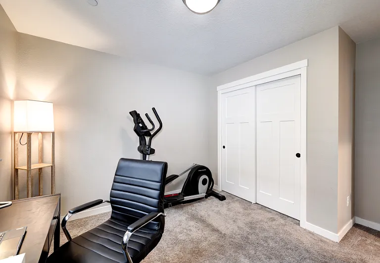 16212 SW Vance Ln — Photo 28