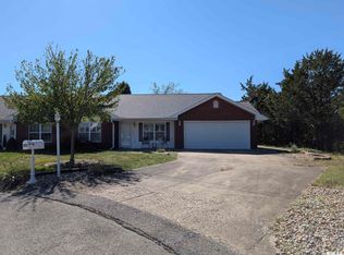 3211 Cherokee Dr, Marion, IL 62959