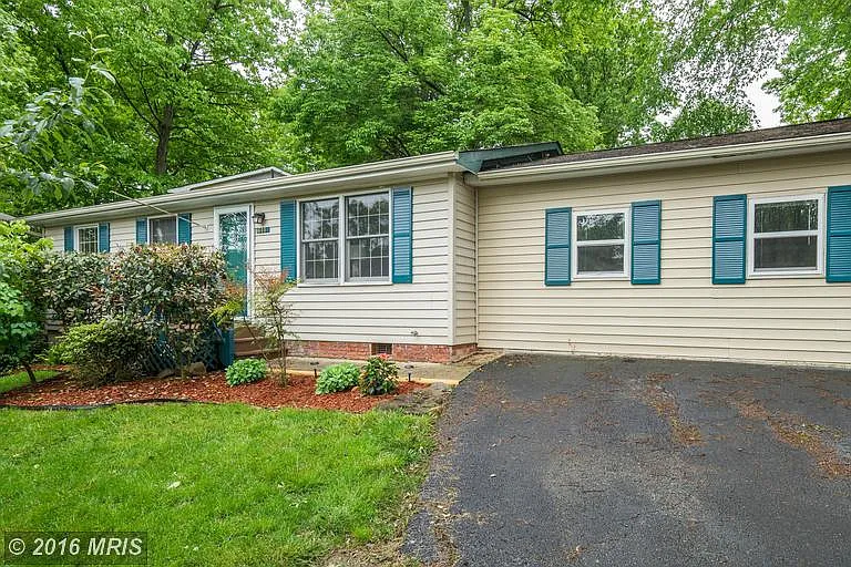 611 Rockbridge Dr SE photo 1