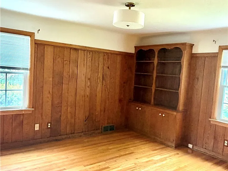 28175 Shaker Blvd — Photo 14