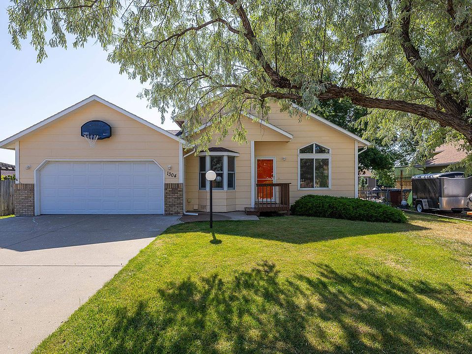 1st image of 1304 Copperdale Dr