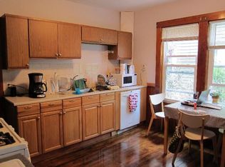 29 Lewis St #1R, Somerville, MA 02143