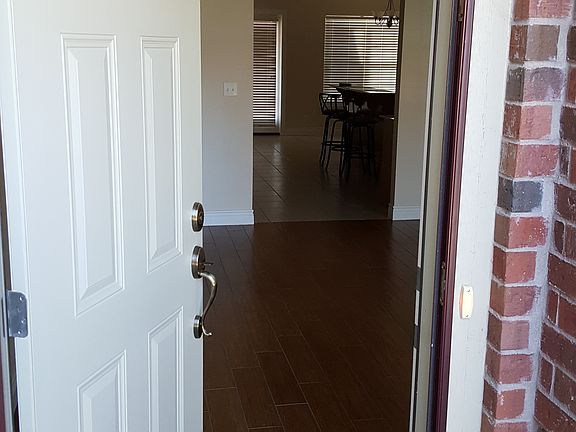 2nd image of 722 Woodland Ave