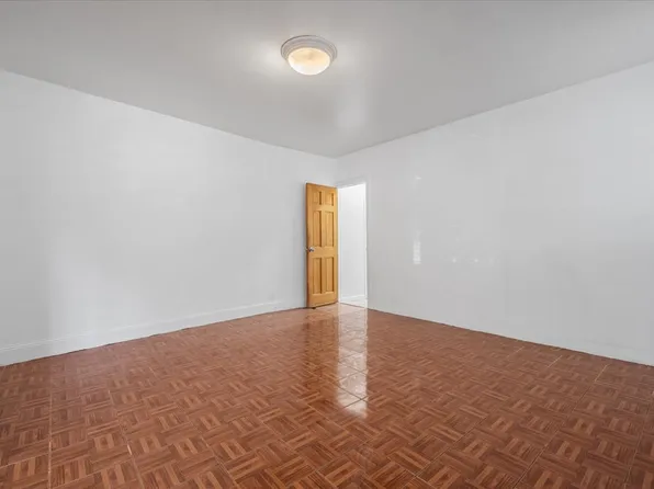 147-44 84th Drive image 7 of 34