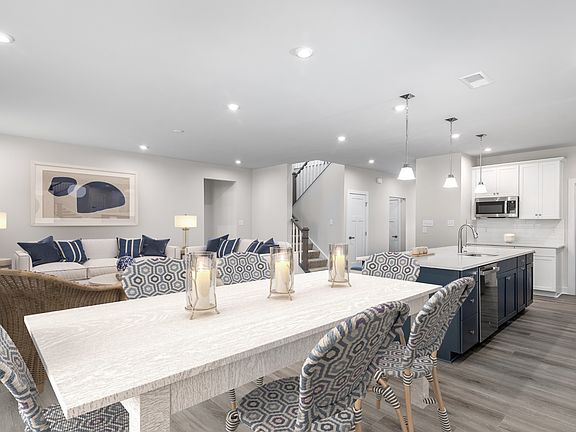 5th image of 2208 Beaver Dr Lot 49