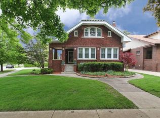1300 E Prairie Ave, Des Plaines, IL 60016