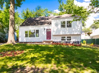 120 Remsen Rd, Yonkers, NY 10710