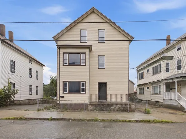 34 Danforth St, Fall River, MA 02720
