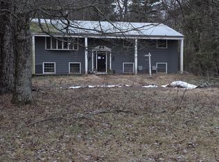 51 Rustys Rd, Hudson, NY 12534