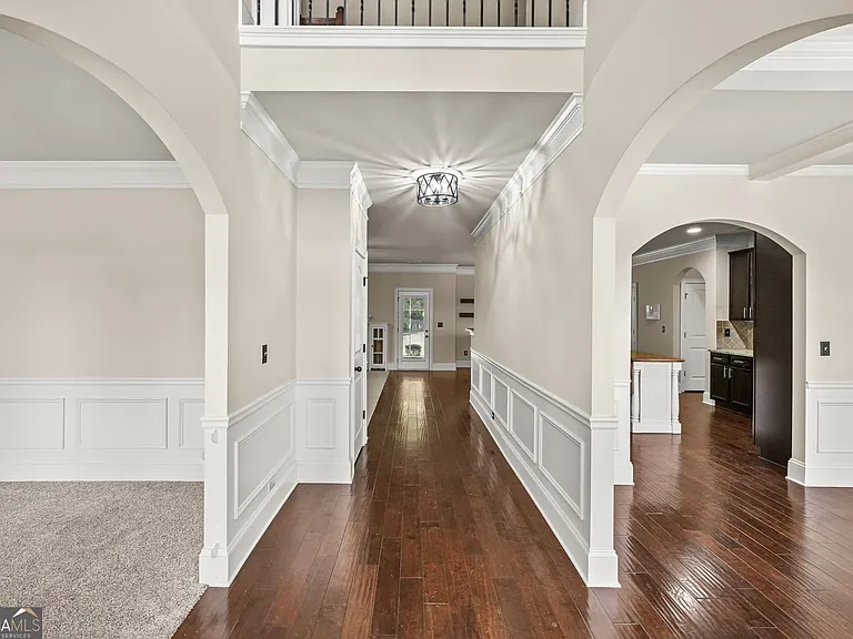 882 Nestling Dr — Photo 5