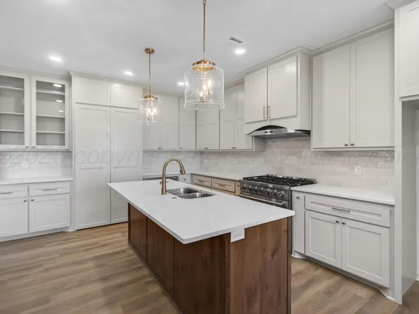 2605 Chaumont Dr, Pampa, TX 79065