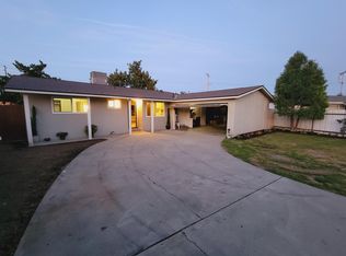 1344 W Oriole Dr, Visalia, CA 93291