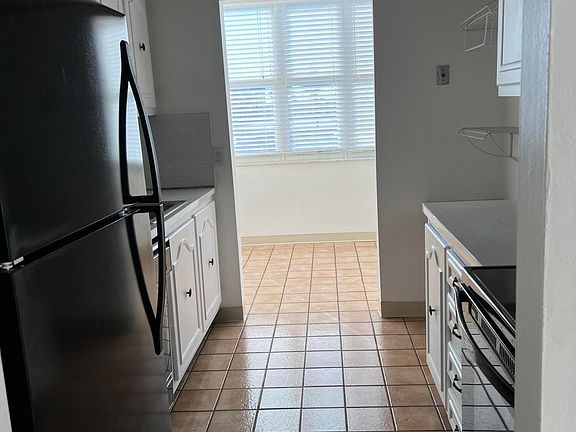 2nd image of 4700 Ocean Beach Blvd APT 204