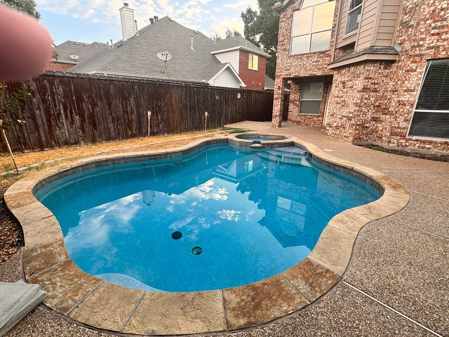 4 bed, 2985 sqft, $2,995 — Photo 2