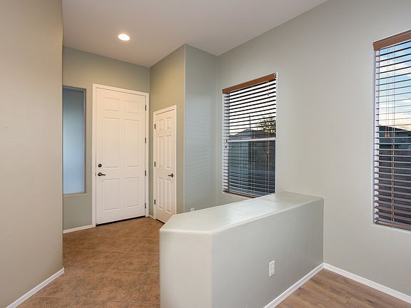 3rd image of 7832 W Sourwood Ct