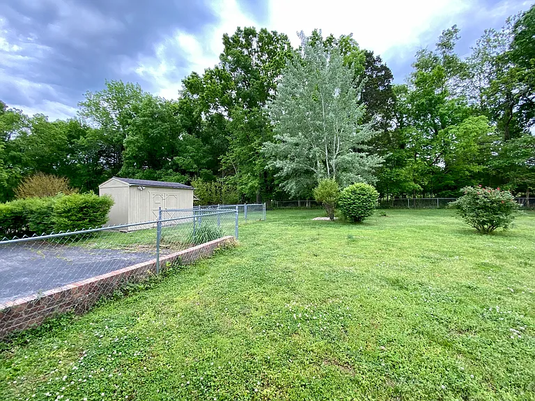1712 Indian Hill Rd — Photo 18
