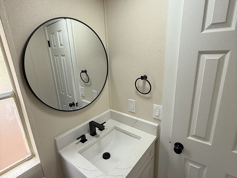 1043 NW Moore Rd — Photo 33