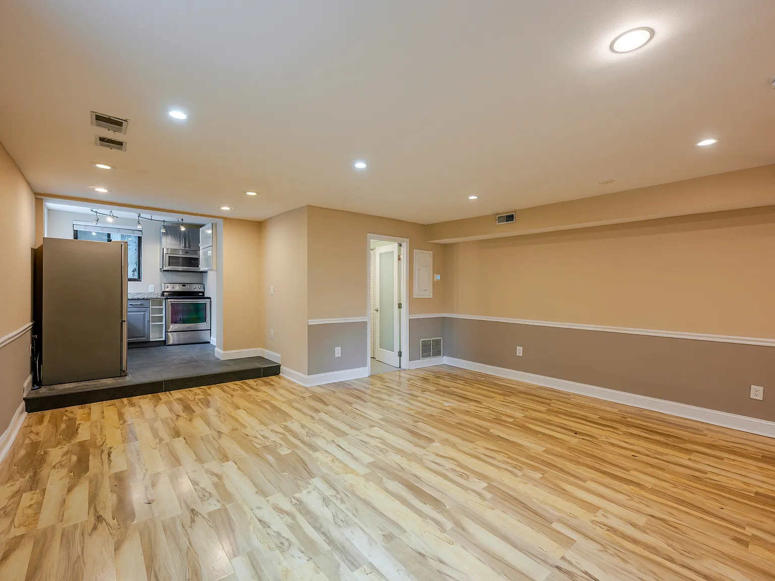 1 bed, $2,225 — Photo 3