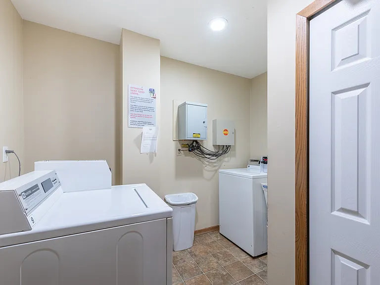 Kaposia Valley Apartments — Photo 22