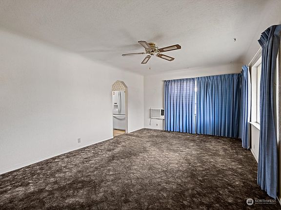 5th image of 1513 E Alder Street