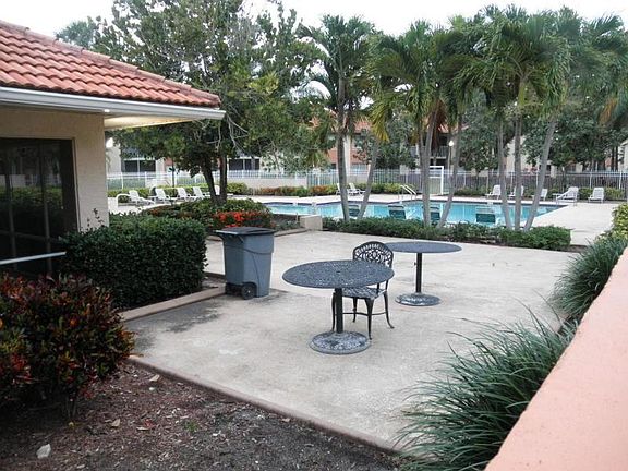 2nd image of 1151 The Pointe Dr