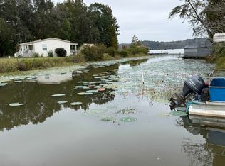 16881 Canal Rd, Dozier, AL 36028