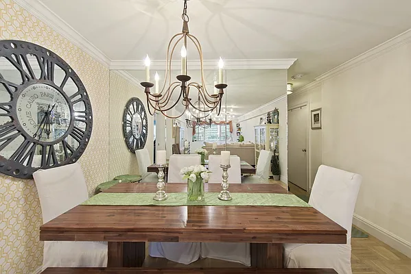 Sold by Nest Seekers International | media 29