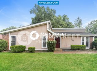 3958 Silverleaf Rd, Memphis, TN 38115