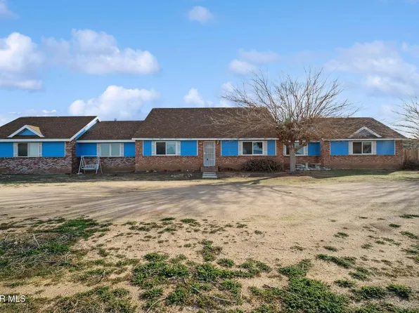 17050 Lancaster Rd, Lancaster, CA 93536