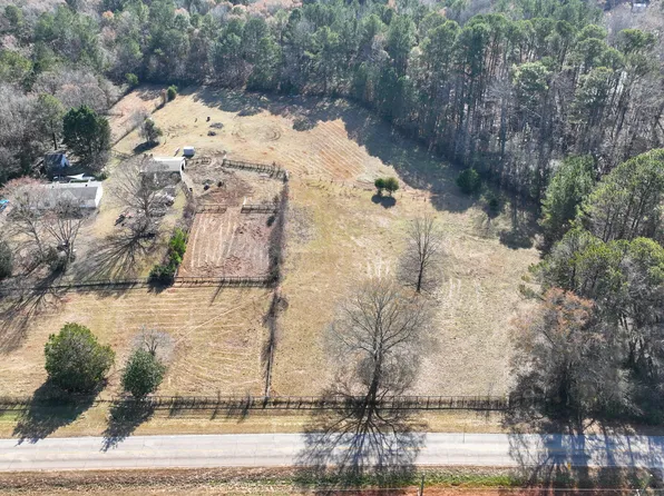 LOT 1 McIntosh Trl, Senoia, GA 30276