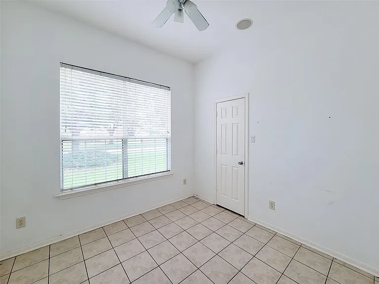 16006 Hiram Clarke Rd — Photo 15