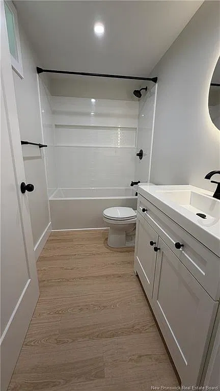 2 bed, 1.0 bath, 1108 sqft, $2,050 — Photo 4