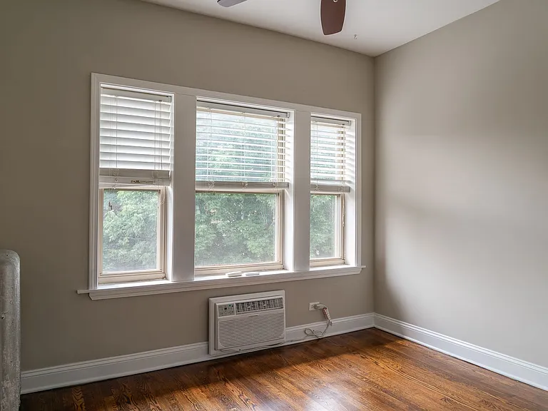 4401 N Mozart St #3 — Photo 7