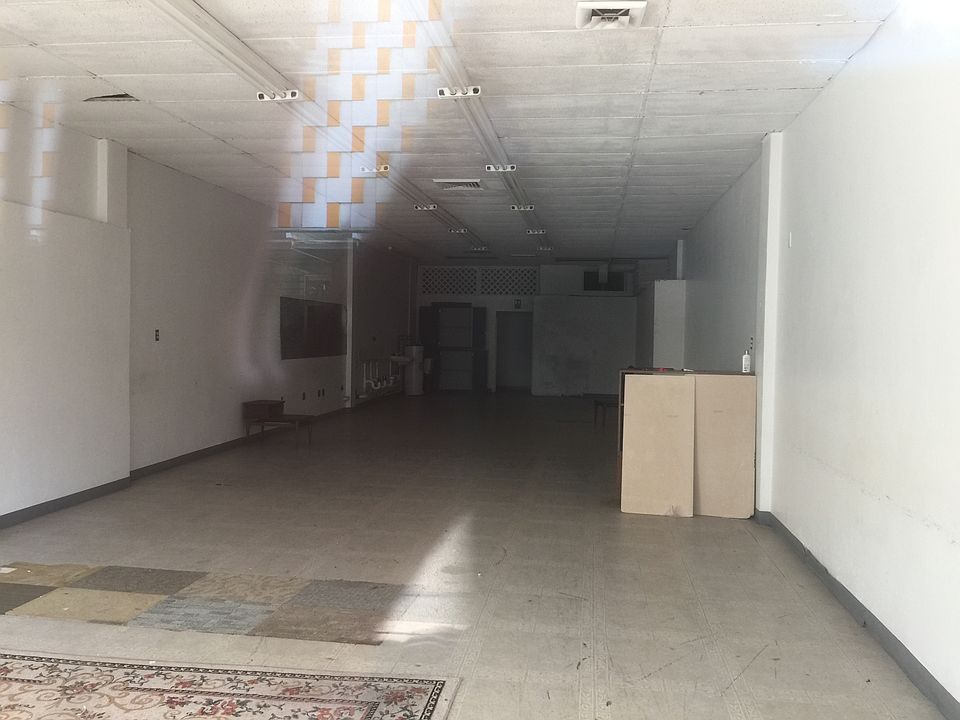 2nd image of 218 5th Ave