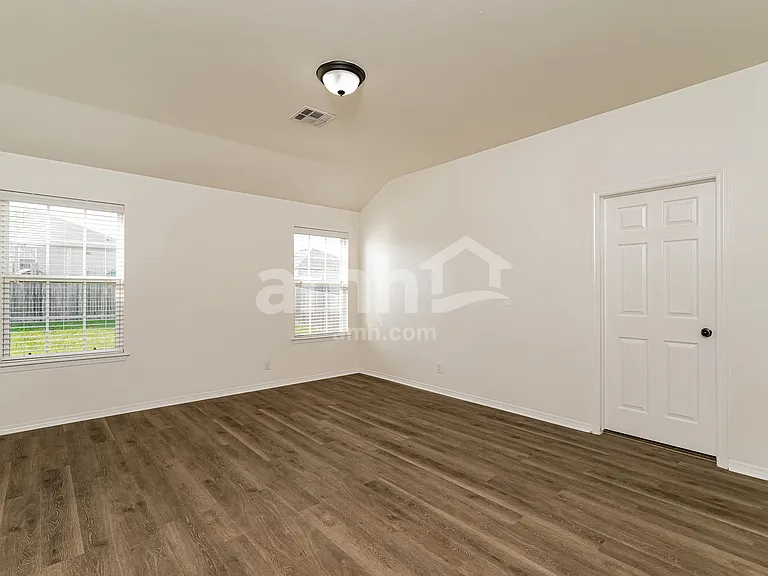2604 W El Dorado St — Photo 8