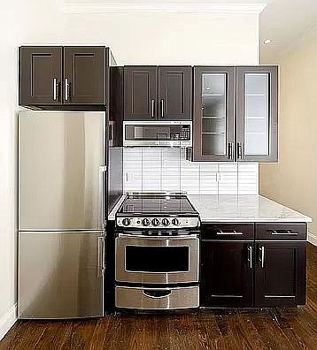 1st image of 106 Bedford Ave APT 2R