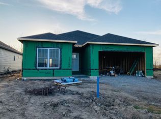 230 Bay Harbour Ct W, Bowling Green, OH 43402