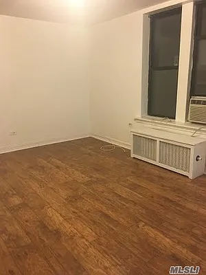 Sold by Winzone Realty Inc | media 6