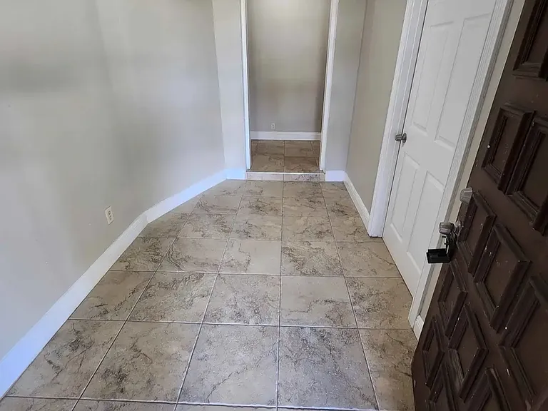 5601 Struthers Ct #5601 — Photo 5