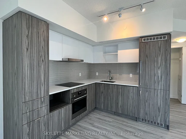55 Cooper St #3308 — Photo 9